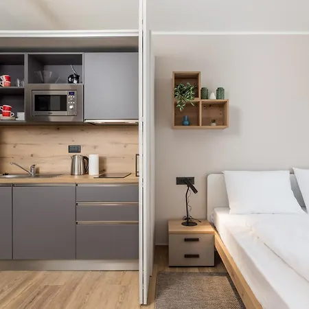 Belinda With Balcony דירה *