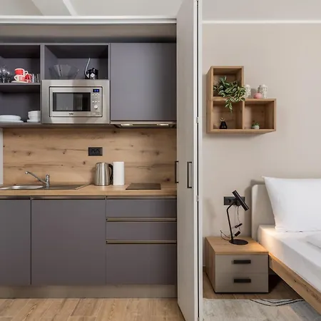 Belinda With Balcony דירה *