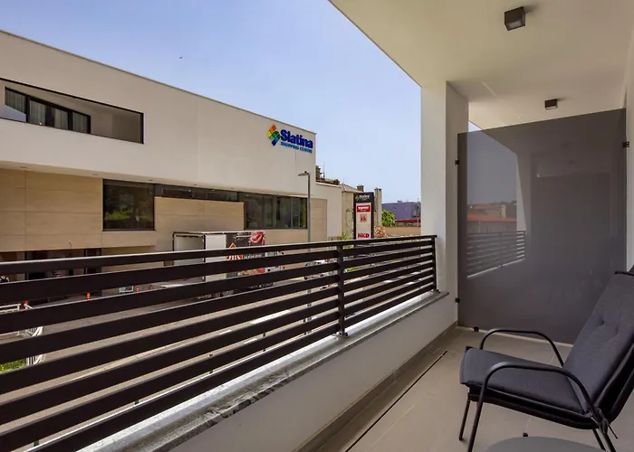 Belinda With Balcony Apartmán *