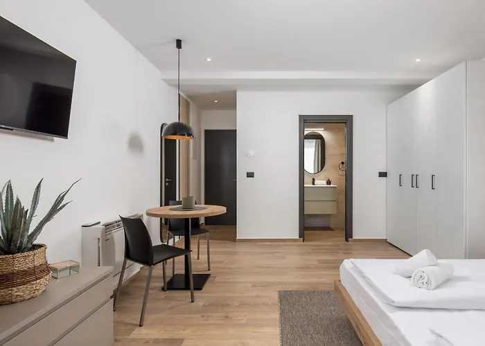 Belinda With Balcony Apartmán *